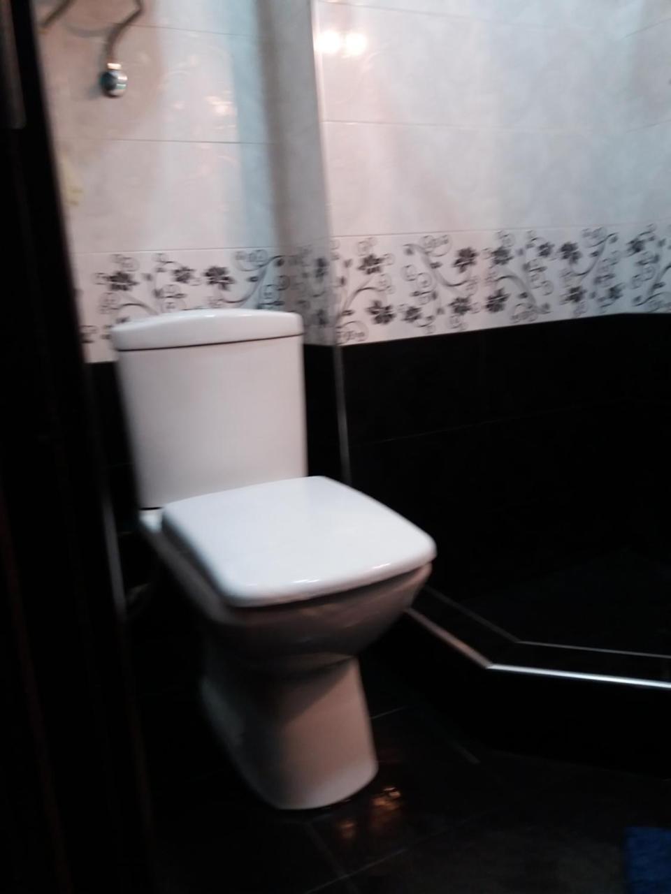 Mari Apartment Batumi Bagian luar foto
